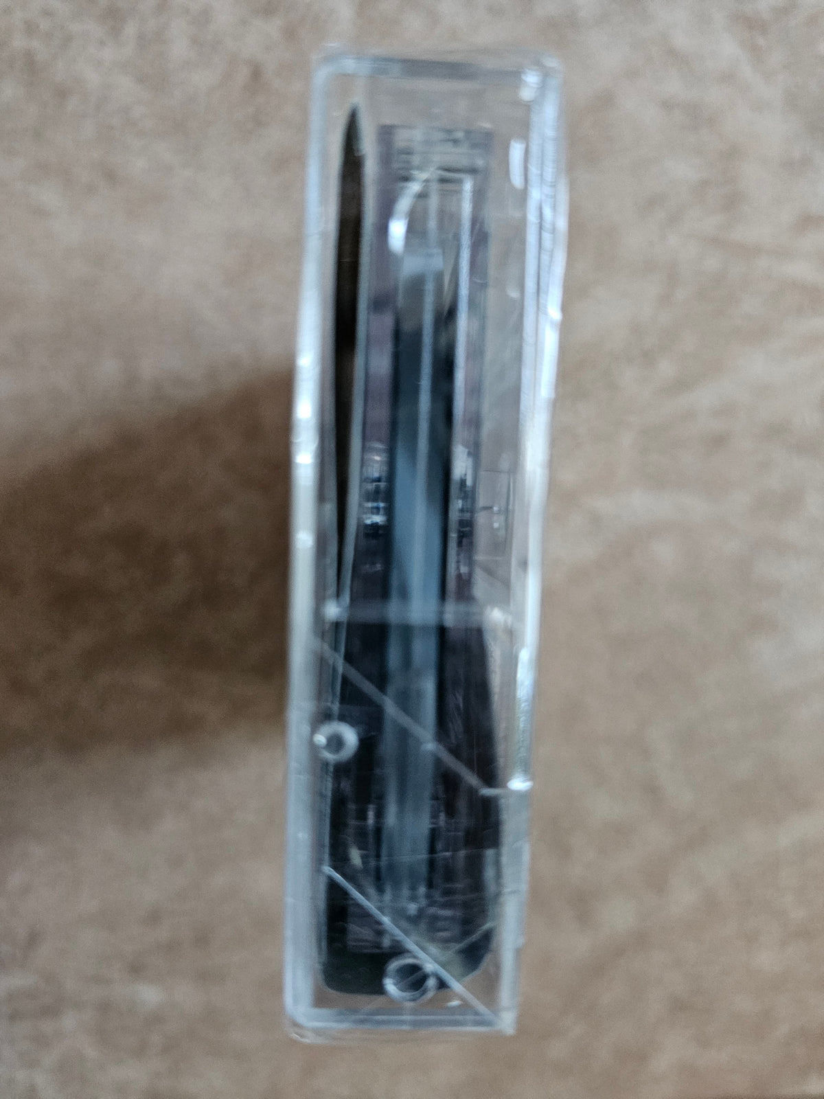 Alternate cassette case edge view