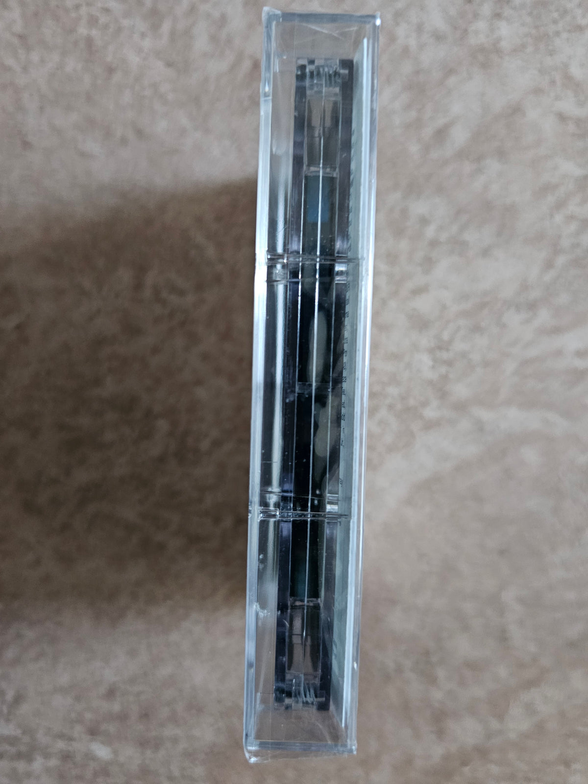 Paper Chace cassette opposite edge condition