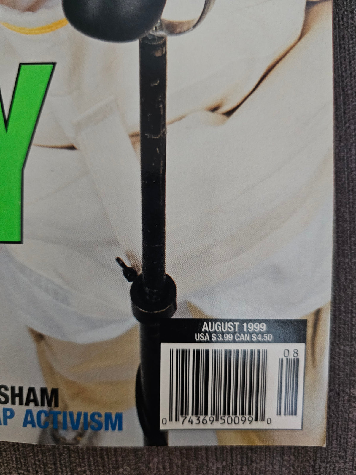 August 1999 issue date and barcode detail