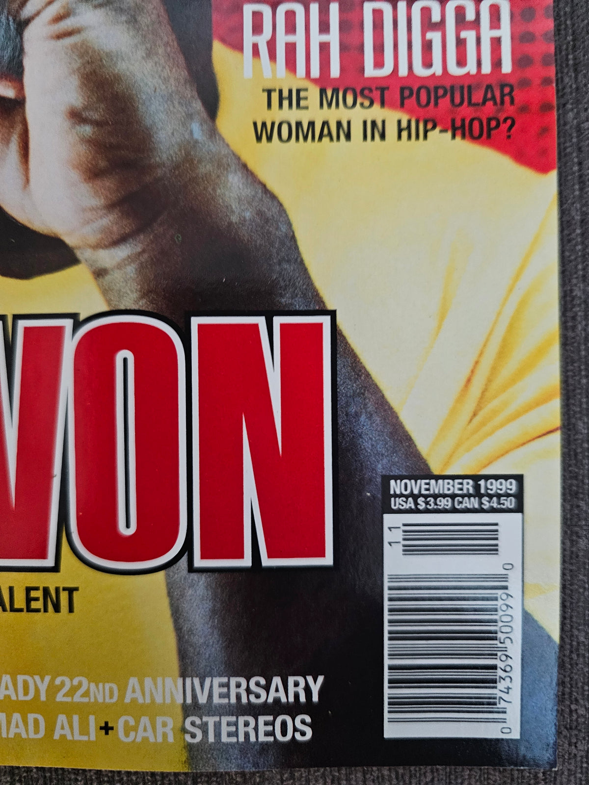 November 1999 issue date and barcode detail