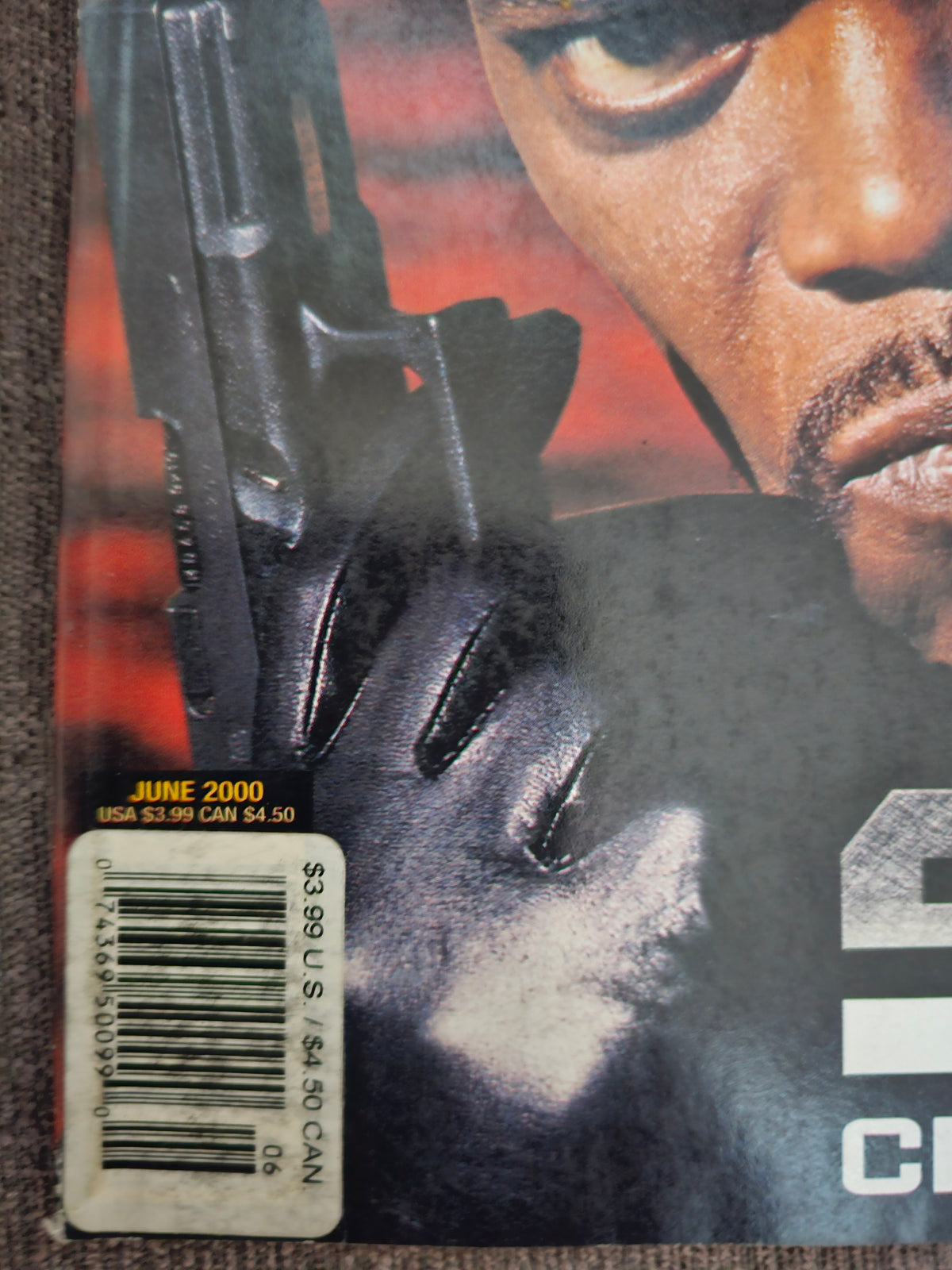 June 2000 issue date and barcode detail